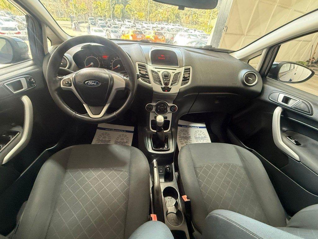 Ford Fiesta 1.4 TDCi 70CV 5 porte Titanium