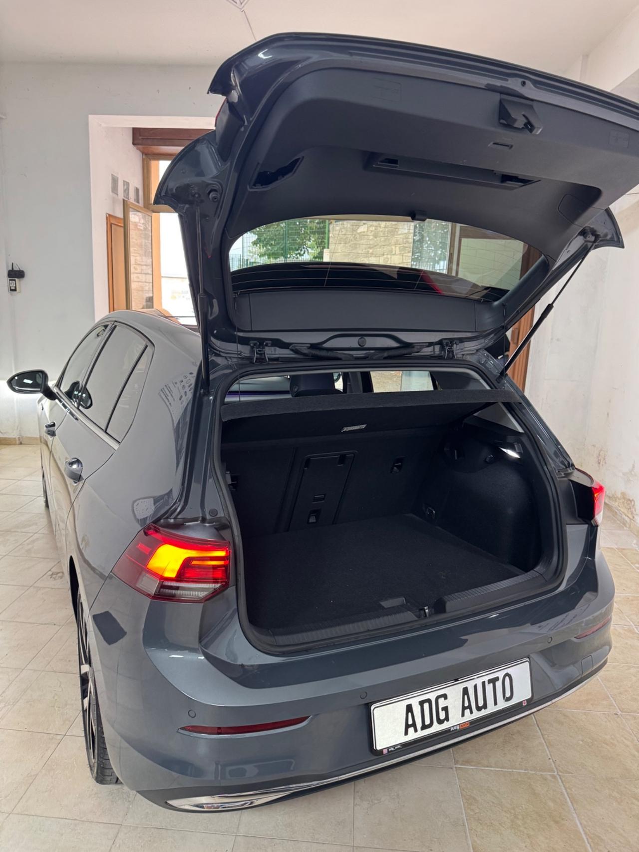 Volkswagen Golf 2.0 TDI DSG Style 150cv Led navi