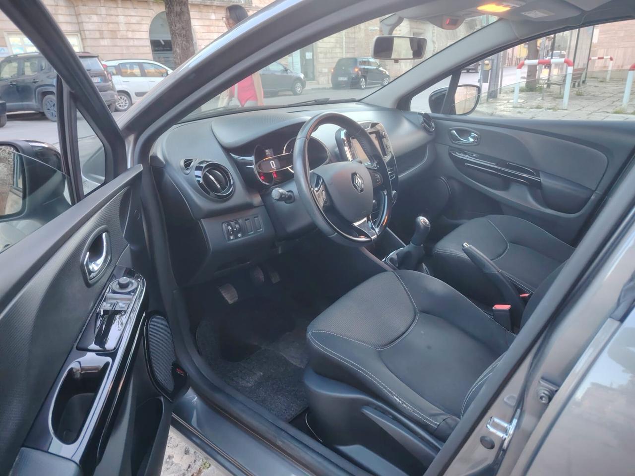 Renault Clio 1.5 dCi 8V 75CV 5 porte Wave
