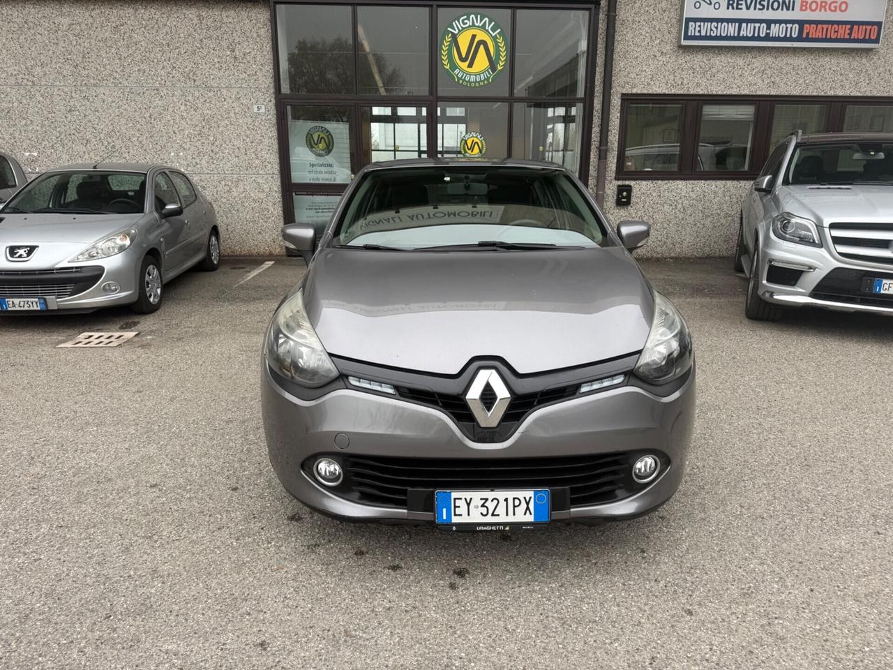 Renault Clio 1.2 75CV 5 porte Costume National