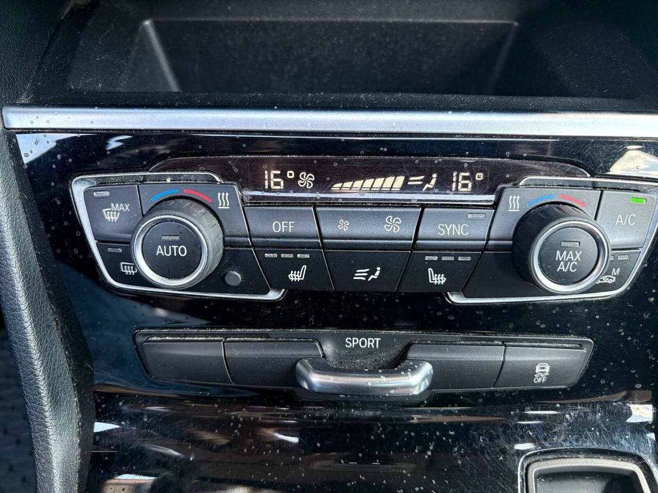 Bmw 218d Auto Active Tourer Advantage