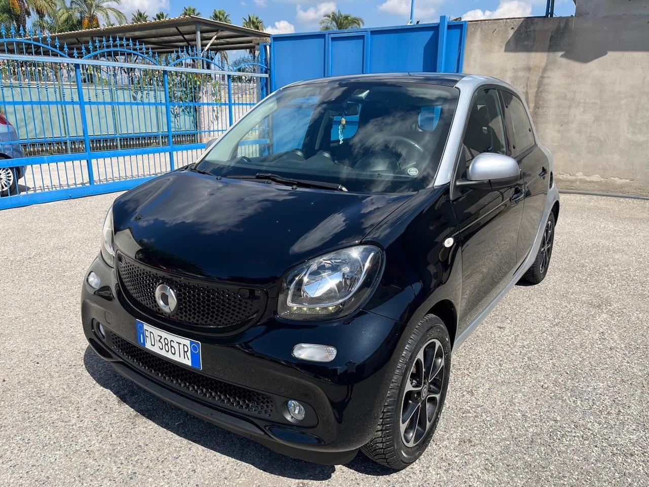 Smart forfour passion-1.0-71 cv -full -2016