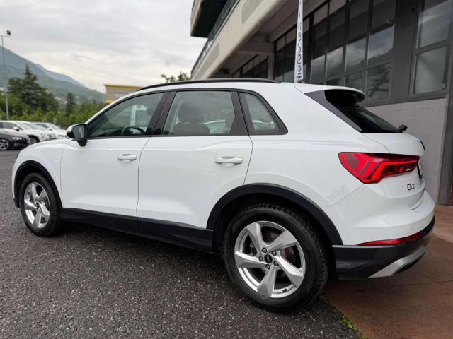 AUDI Q3 35 TFSI S line edition