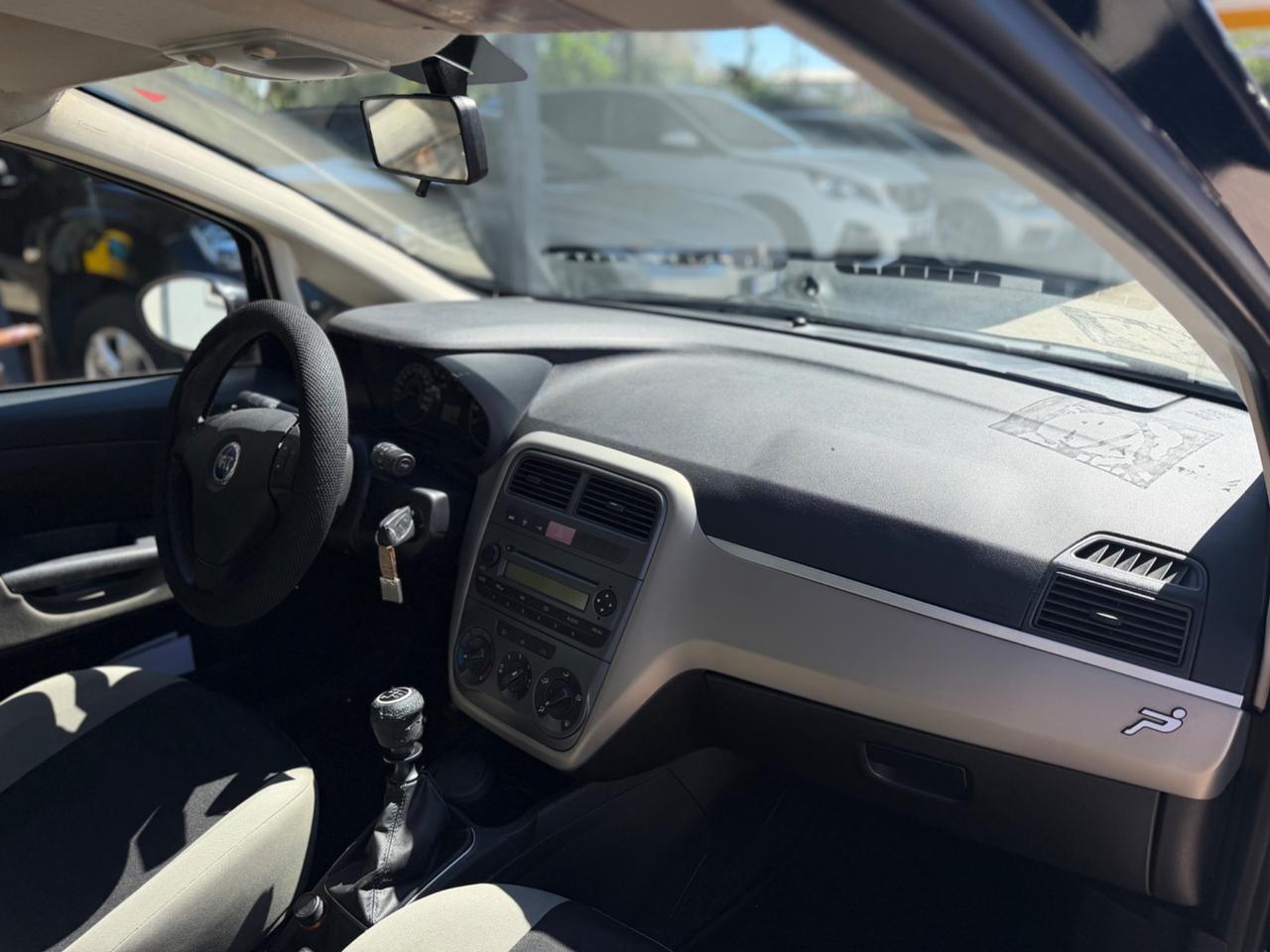 Fiat Grande Punto 1.2 5 porte Active Km Certificati