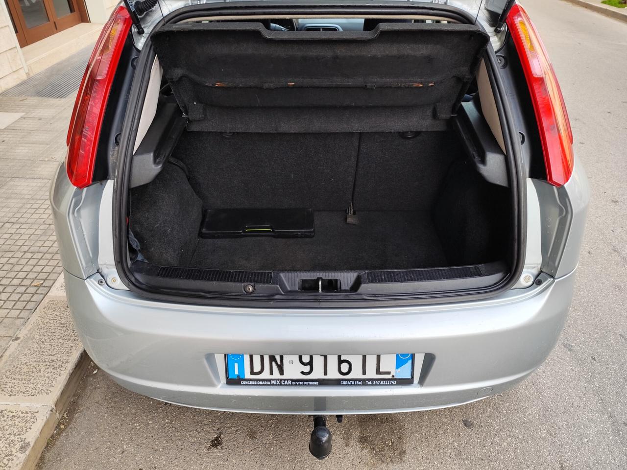 Fiat Grande Punto 1.3 MJT 75CV GANCIO TRAINO