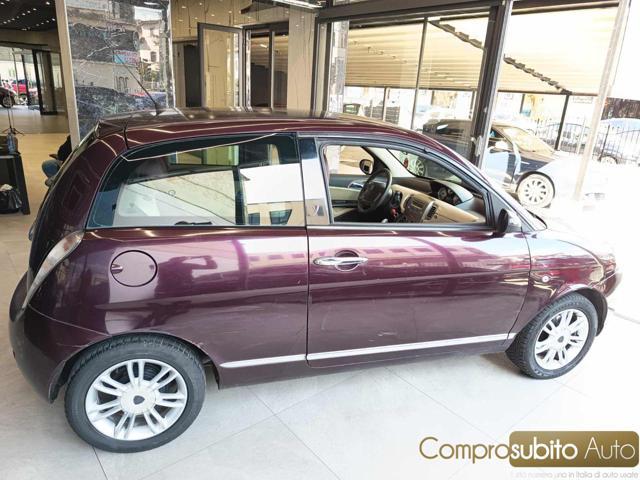 LANCIA Ypsilon 1.2 Platino