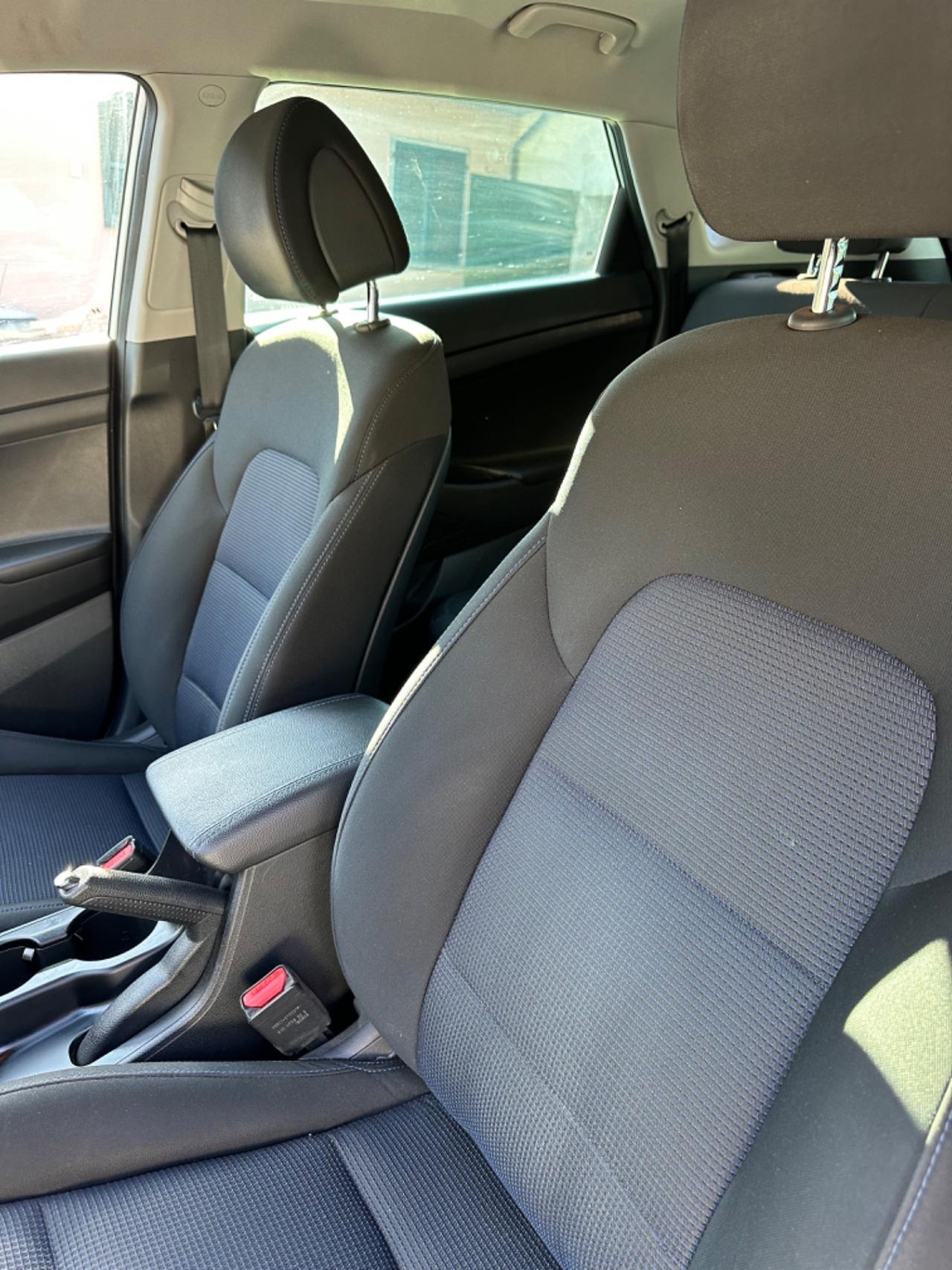 Hyundai TUCSON 1.7 CRDi XPOSSIBILE UNICOPR