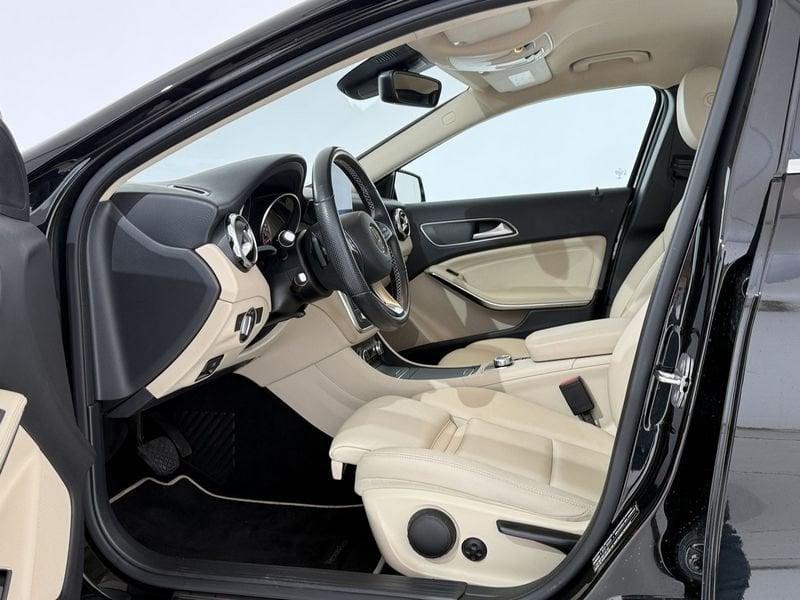 Mercedes-Benz GLA GLA 200 d Sport auto