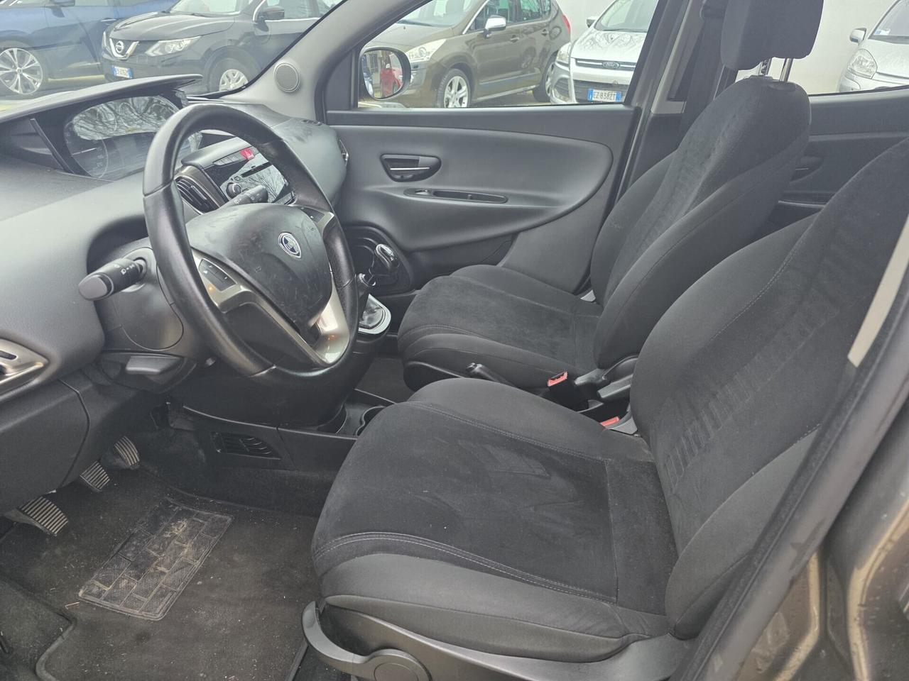 Lancia Ypsilon 1.3 MJT 16V 95 CV 5 porte S&S Gold