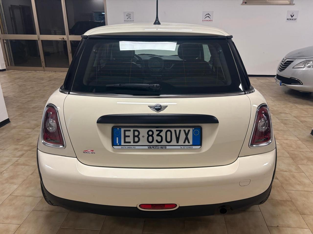 MINI ANNO 2010 BENZINA GPL ADATTA NEOPATENTATI KM 62 MILA