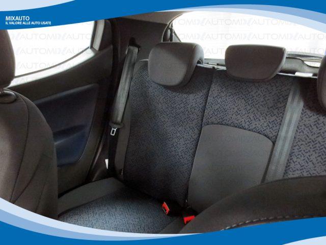 LANCIA Ypsilon Hybrid 1.0 FireFly 70cv 5 Porte Gold EU6 KM Ø