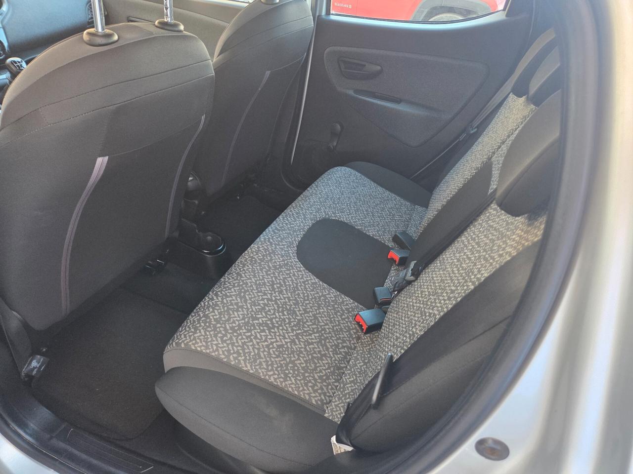 LANCIA YPSILON ANNO 2018 1.2 BENZ GPL KM 120000 CERTIF
