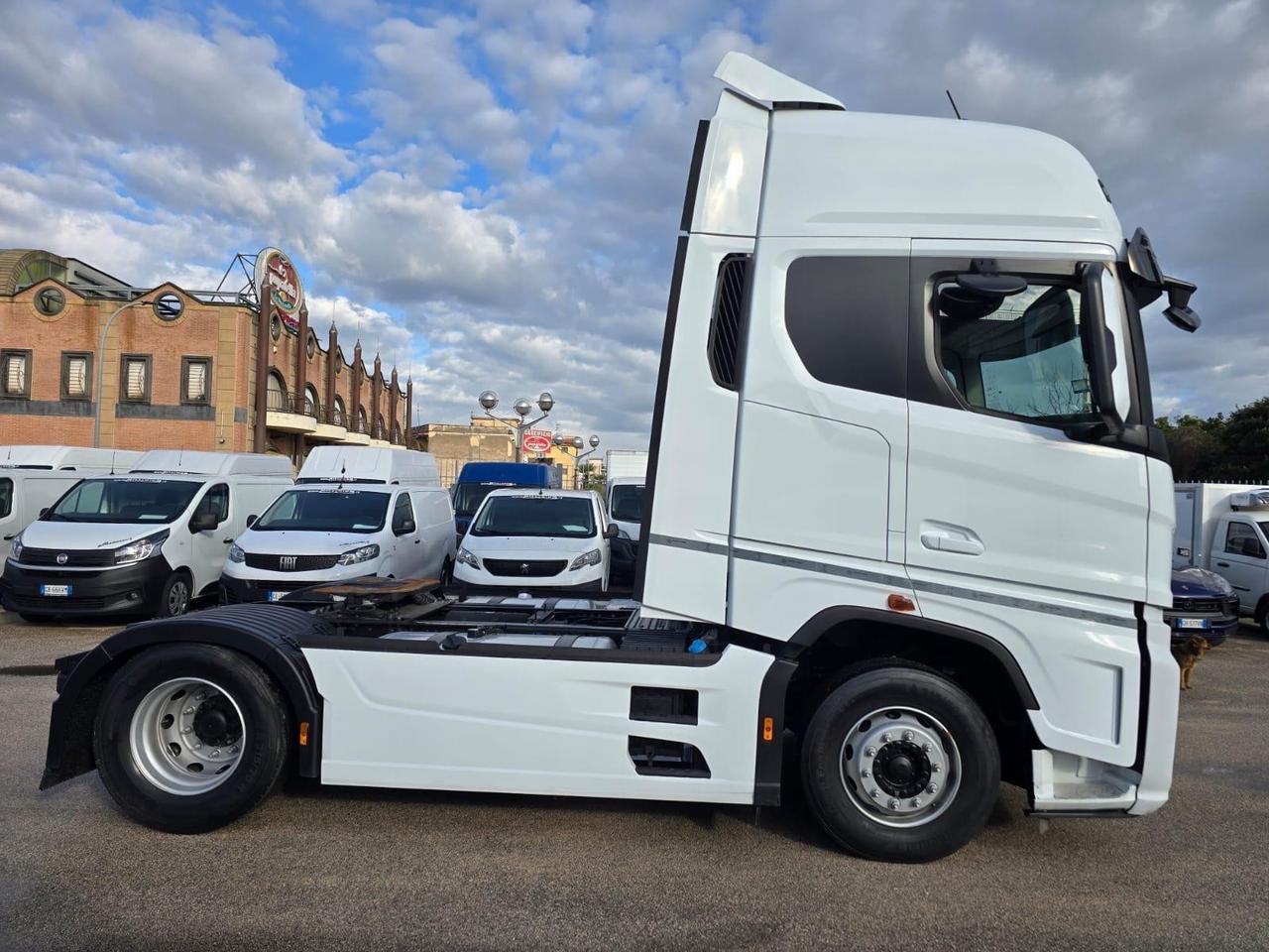 FORD FMAX 500 2023 RETARDER