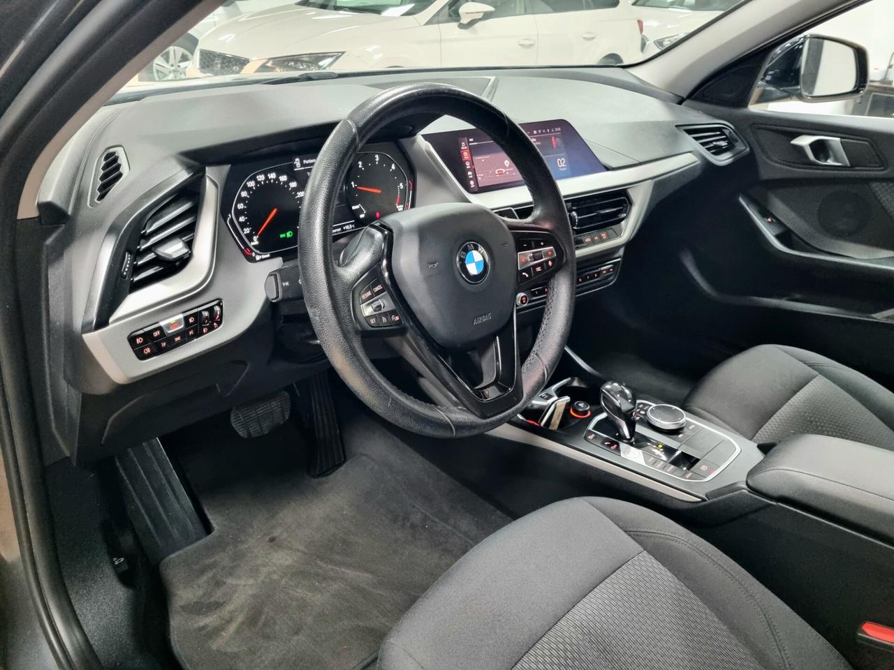 BMW 116d 5p. BUSINESS ADVANTAGE OK NEOPATENTATI