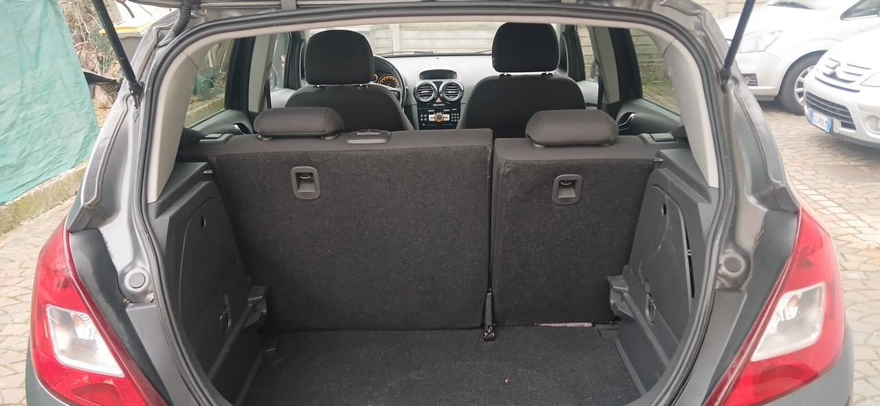 Opel Corsa 1.3 neopatentati diesel