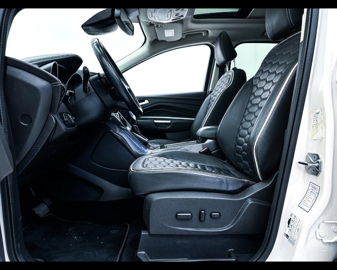 FORD Kuga 2ª serie - Kuga 2.0 TDCI 180 CV S&S 4WD Powershift Vign
