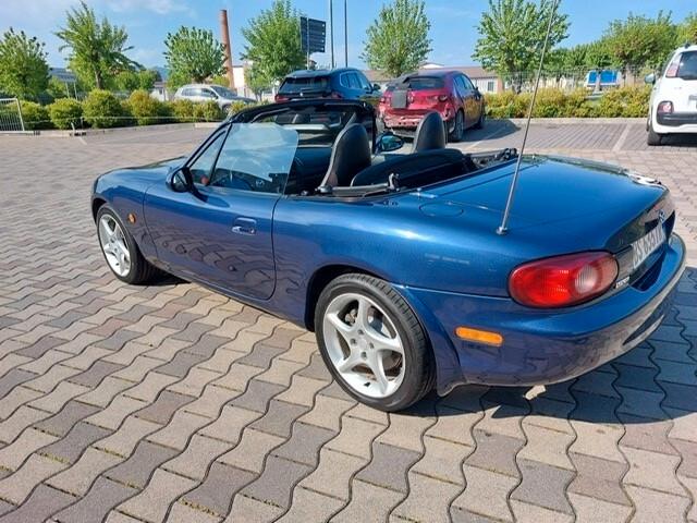 Mazda MX-5 1.8i 16V cat Sport
