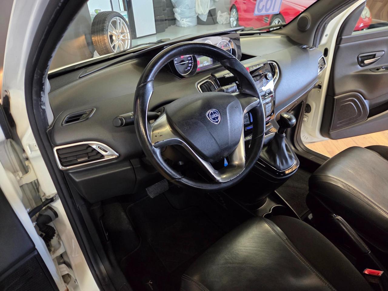 Lancia Ypsilon 5 Porte Ypsilon 0.9 t.air Platinum s&s 85cv dfn