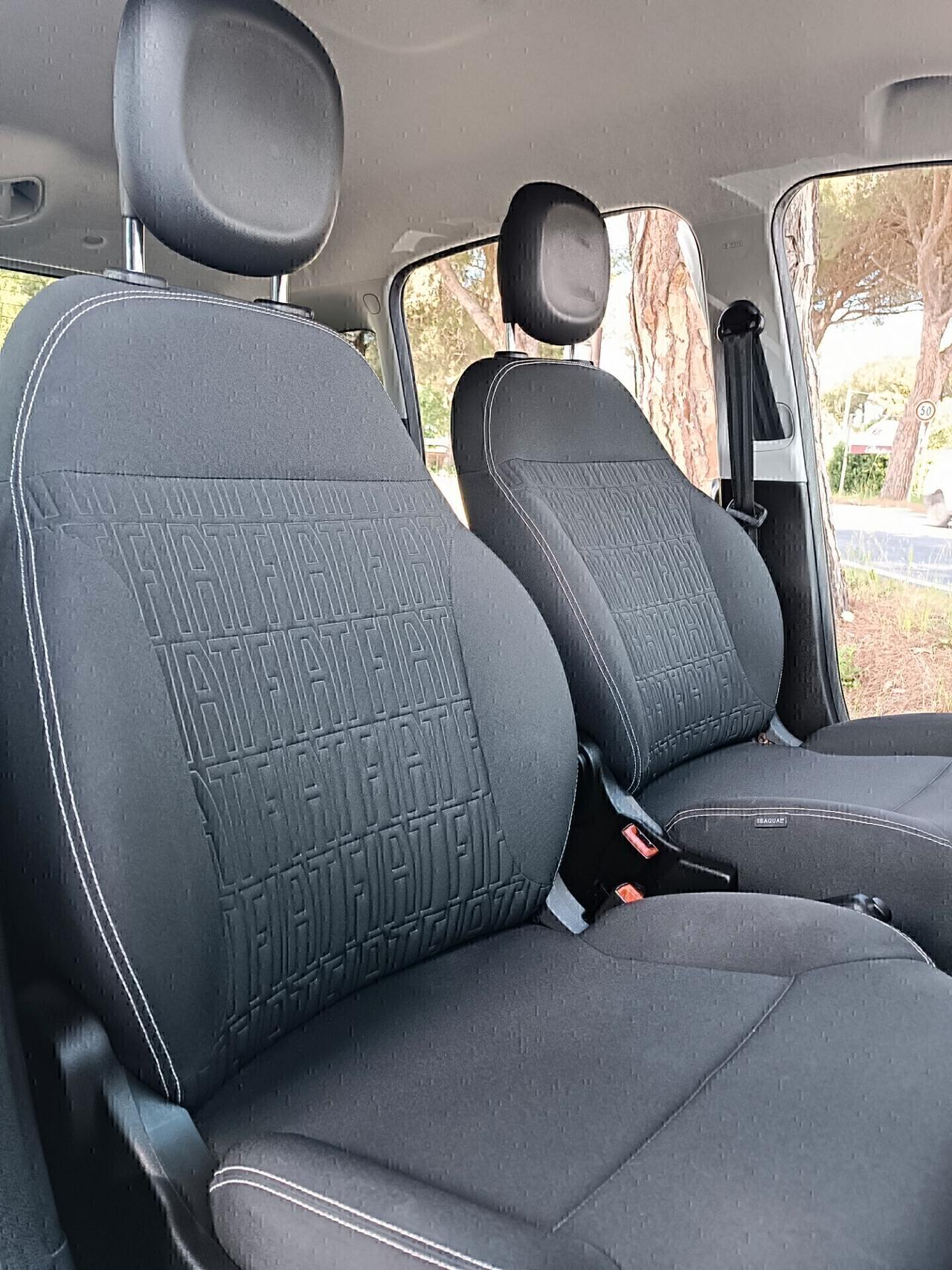 Fiat Panda CROSS 1.0 Hybrid 5 POSTI -FULL-2024