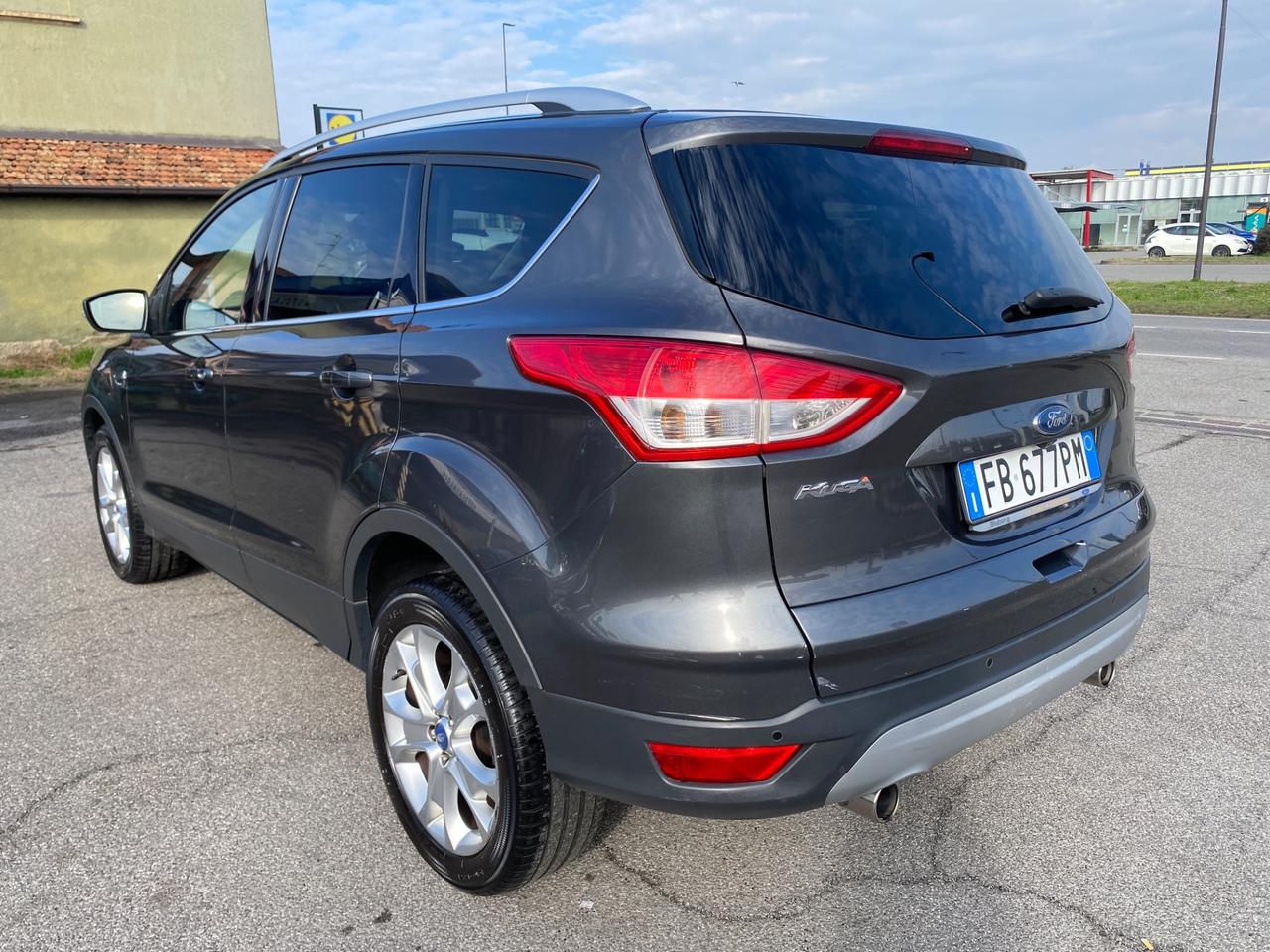 Ford Kuga 2.0 TDCI 120 CV S&S 2WD Titanium