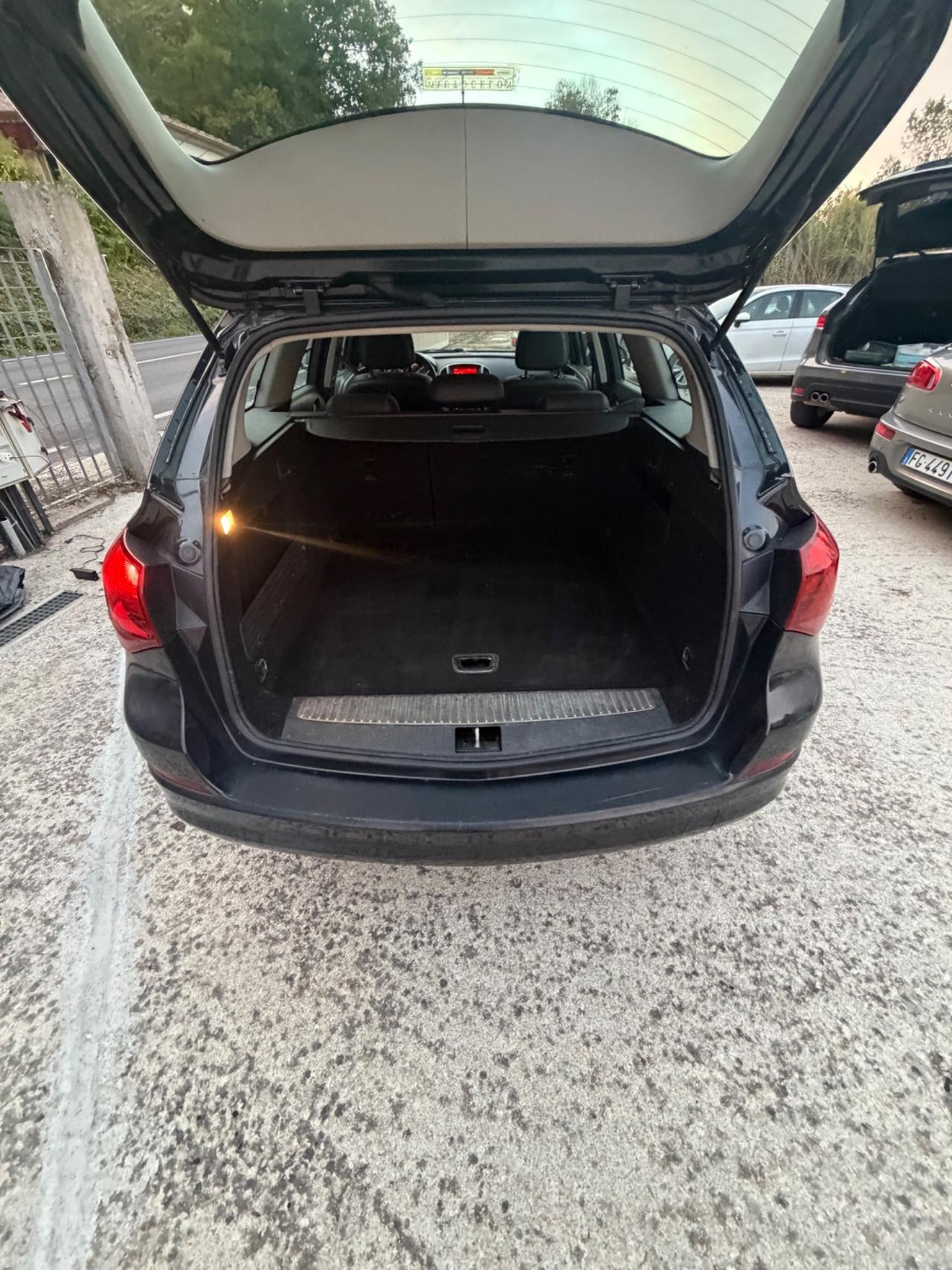 Opel Astra 1.7 CDTI 110CV 4 porte Cosmo Fleet