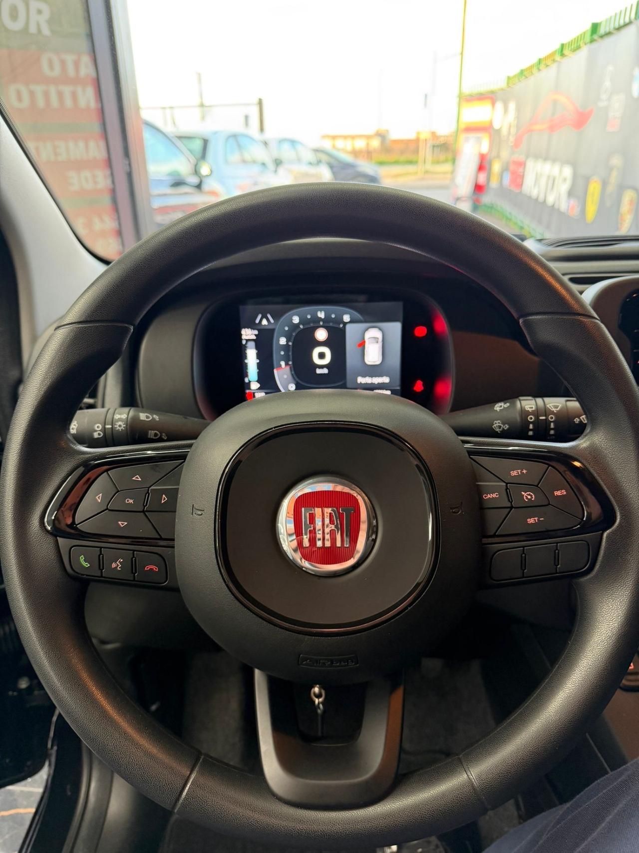 Fiat Panda 1.0 FireFly S&S Hybrid Pandina