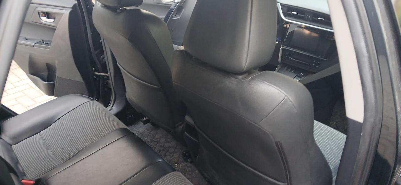 Toyota Auris HYBRID STYLE GARANZIA BATTERIA