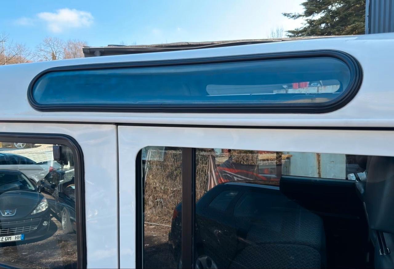 Land Rover Defender 110 E Station Wagon 10 POSTI! ARIA