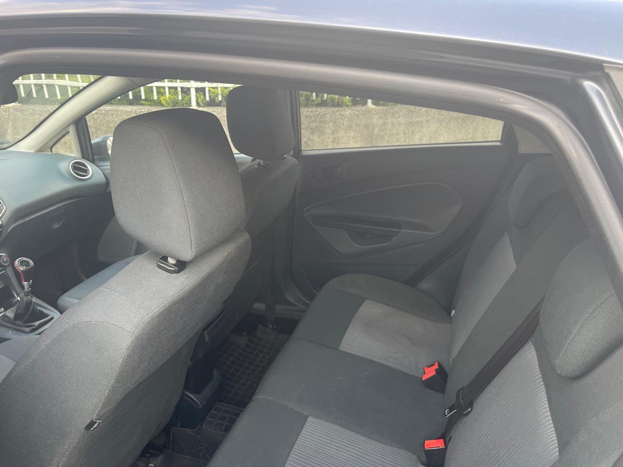 Ford Fiesta 1.4 TDCi 5p. Titanium NEOPATENTATI