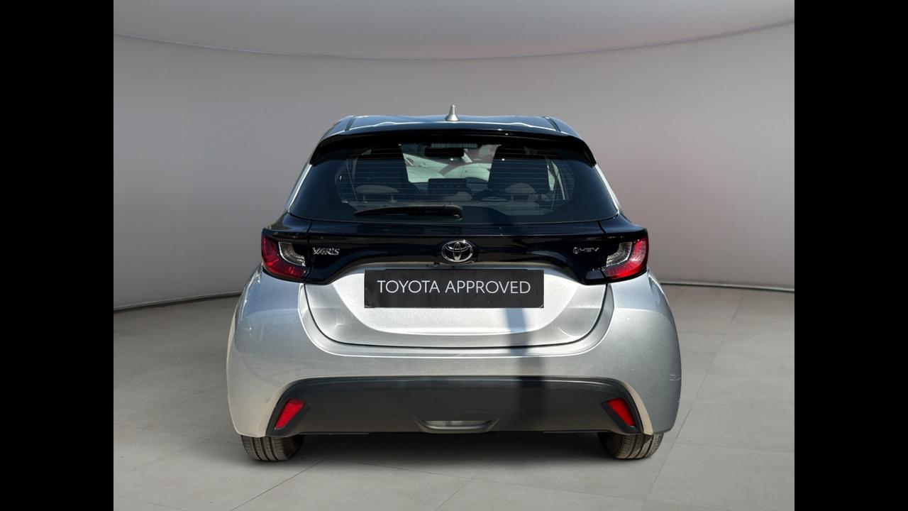 TOYOTA Yaris IV 2020 - Yaris 1.5h Active