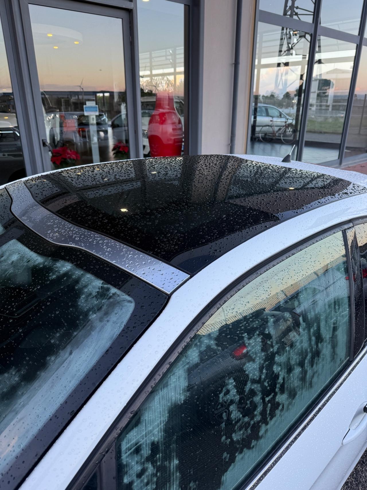 Peugeot 208 1.2 VTi 82 CV 3 porte Allure TETTO PANORAMA