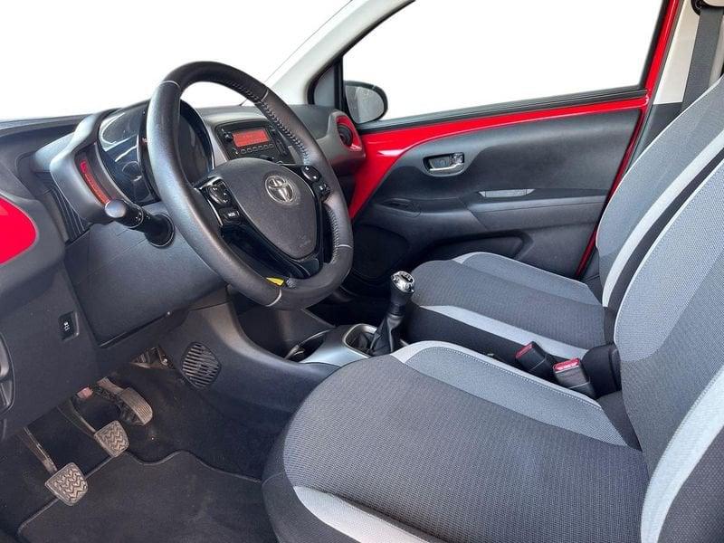 Toyota Aygo 5 Porte 1.0 VVT-i 72cv x-cool