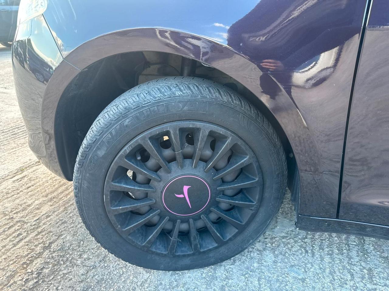 Lancia Ypsilon 1.2 69 CV 5 porte S&S Elefantino