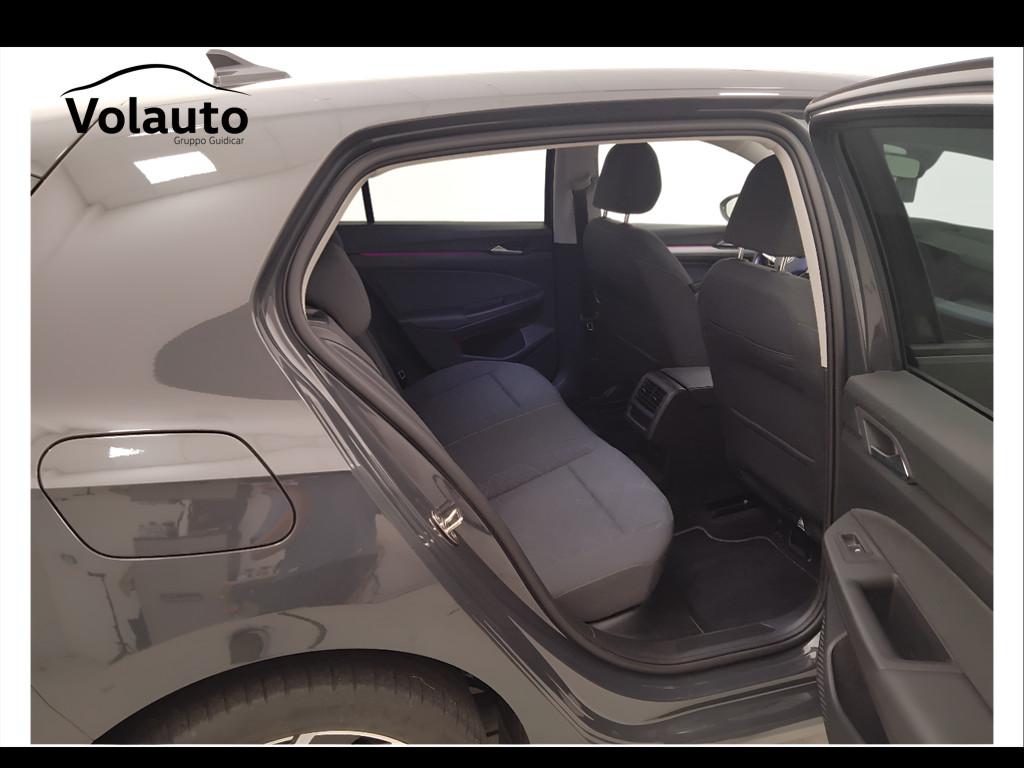 VOLKSWAGEN Golf VIII 2020 - Golf 1.0 etsi evo Life 110cv dsg