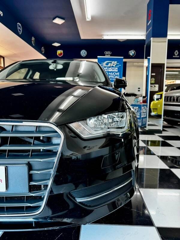 Audi A3 1.8 tfsi Attraction s-tronic E6