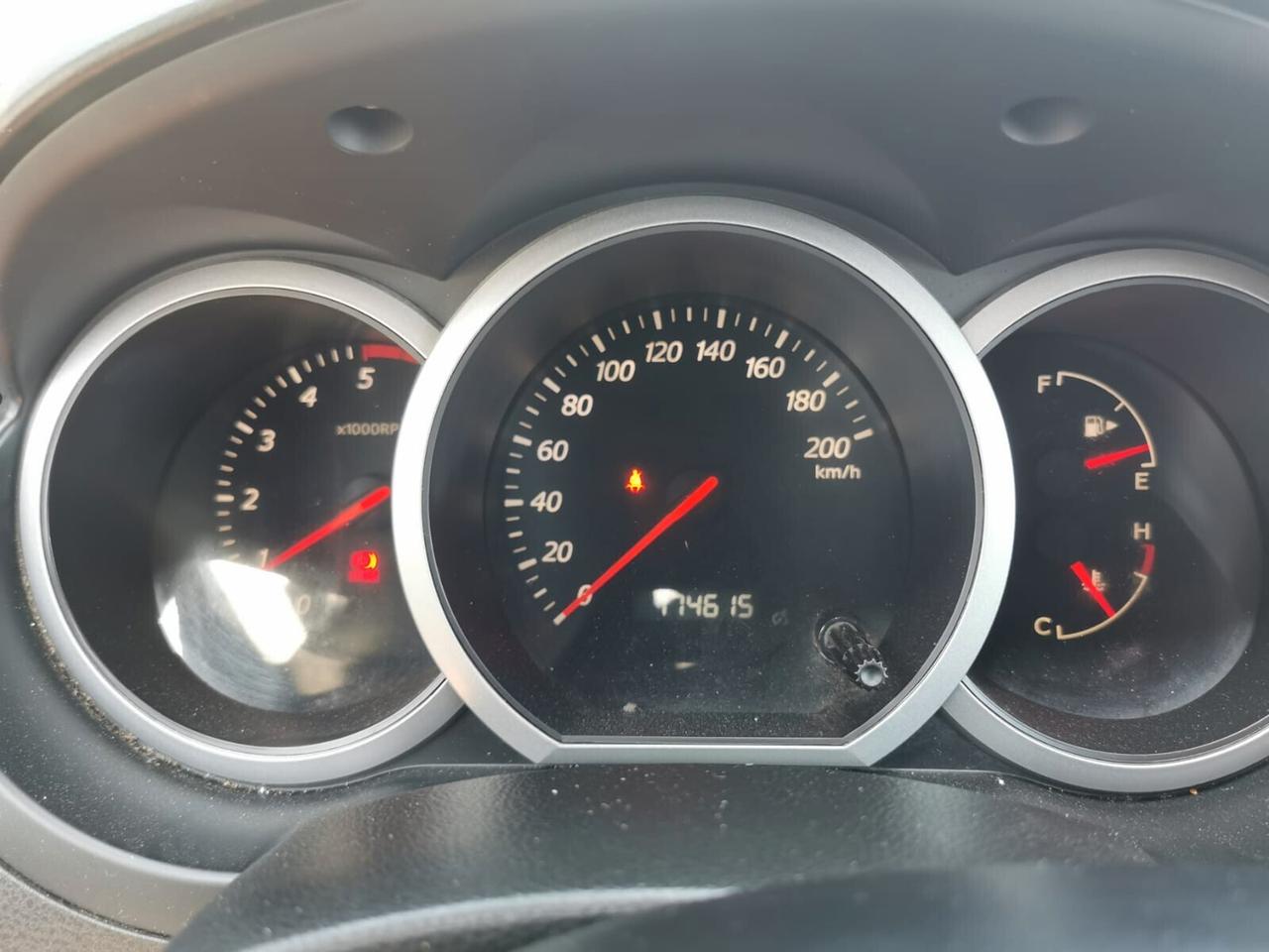 Suzuki Grand Vitara 1.9 DDiS 3 porte