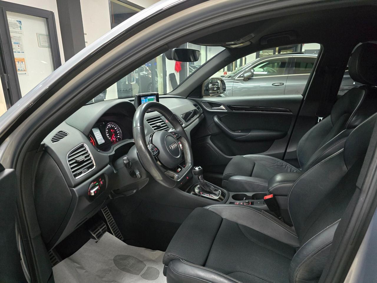 Audi Q3 2.0 TDI 120 CV Sline