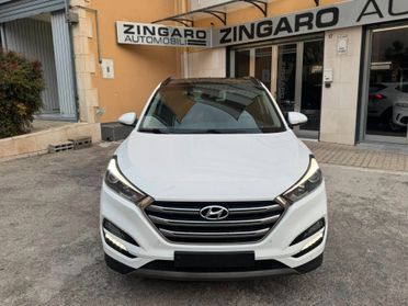 HYUNDAI TUCSON 1.7 CRDI 115 CV. TETTO APRIB.+NAVI