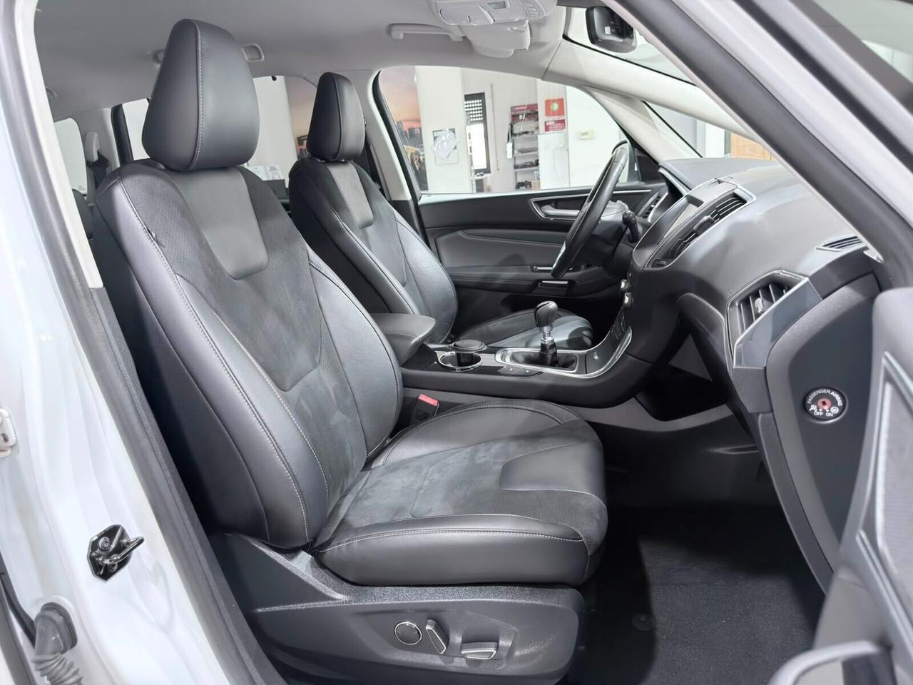 FORD S-MAX 2.0 150cv BUSINESS 115.000km 2019