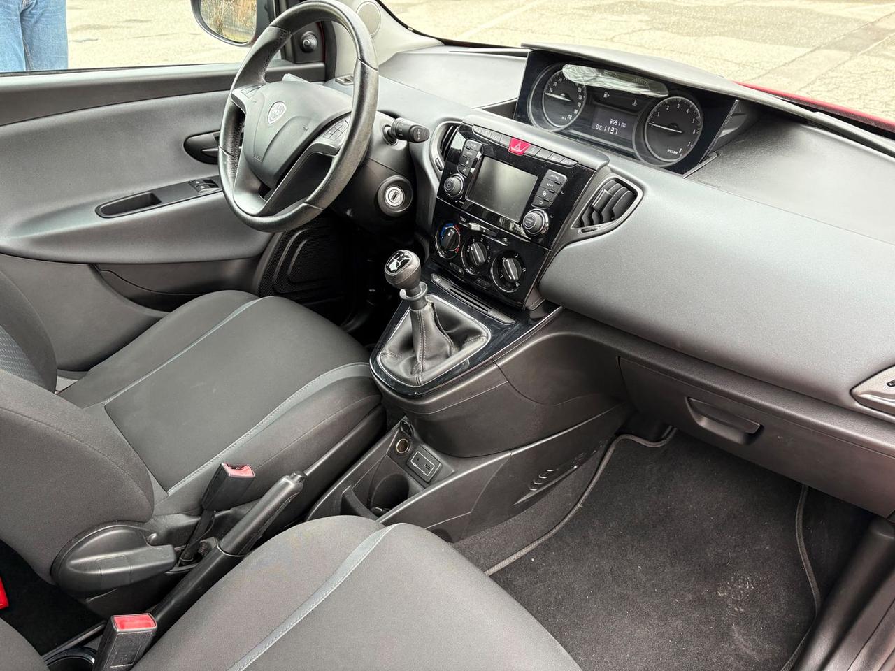 Lancia Ypsilon Platinum 1.2