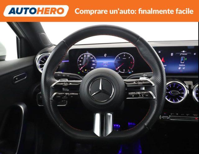 MERCEDES-BENZ A 200 d Automatic AMG Line Premium