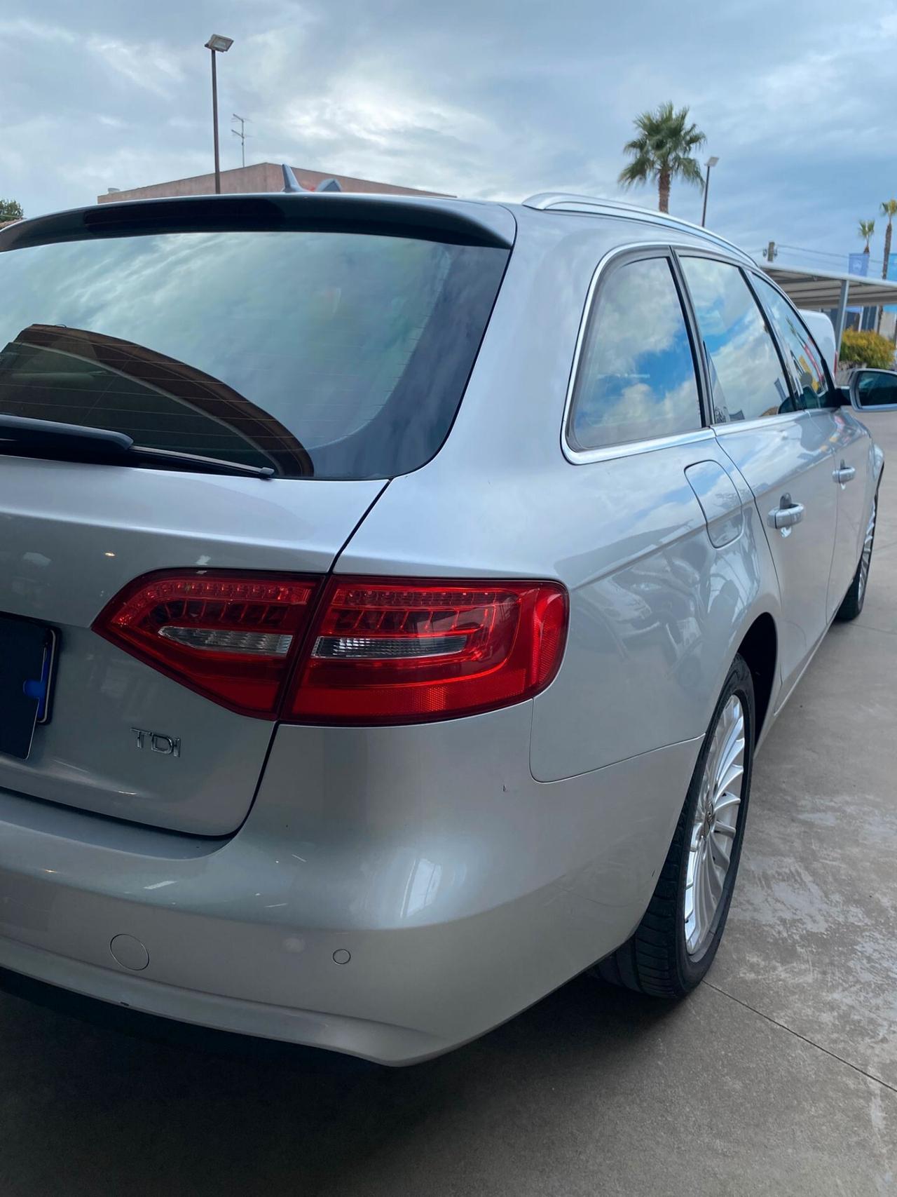 Audi A4 Avant 2.0 TDI 143CV F.AP. mult. Business Plus