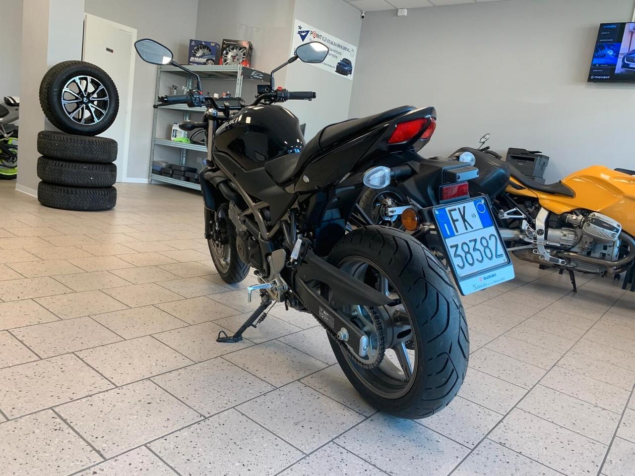 Suzuki SV 650 km 0 Unicoprop.
