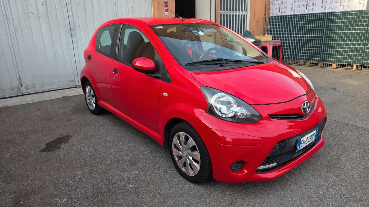 Toyota Yaris 1.0 5 porte UNICO PROPRIETARIO KM 69.000