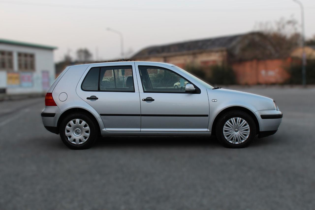 Volkswagen Golf 1.6 16v 5 Porte *GPL Valido fino a 02/2028 * Pronta a l'uso * Cimatronic*