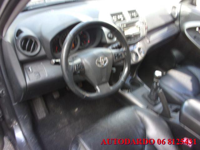 TOYOTA RAV 4 MY23 RAV4 2.2 D-4D 150 CV DPF Luxury