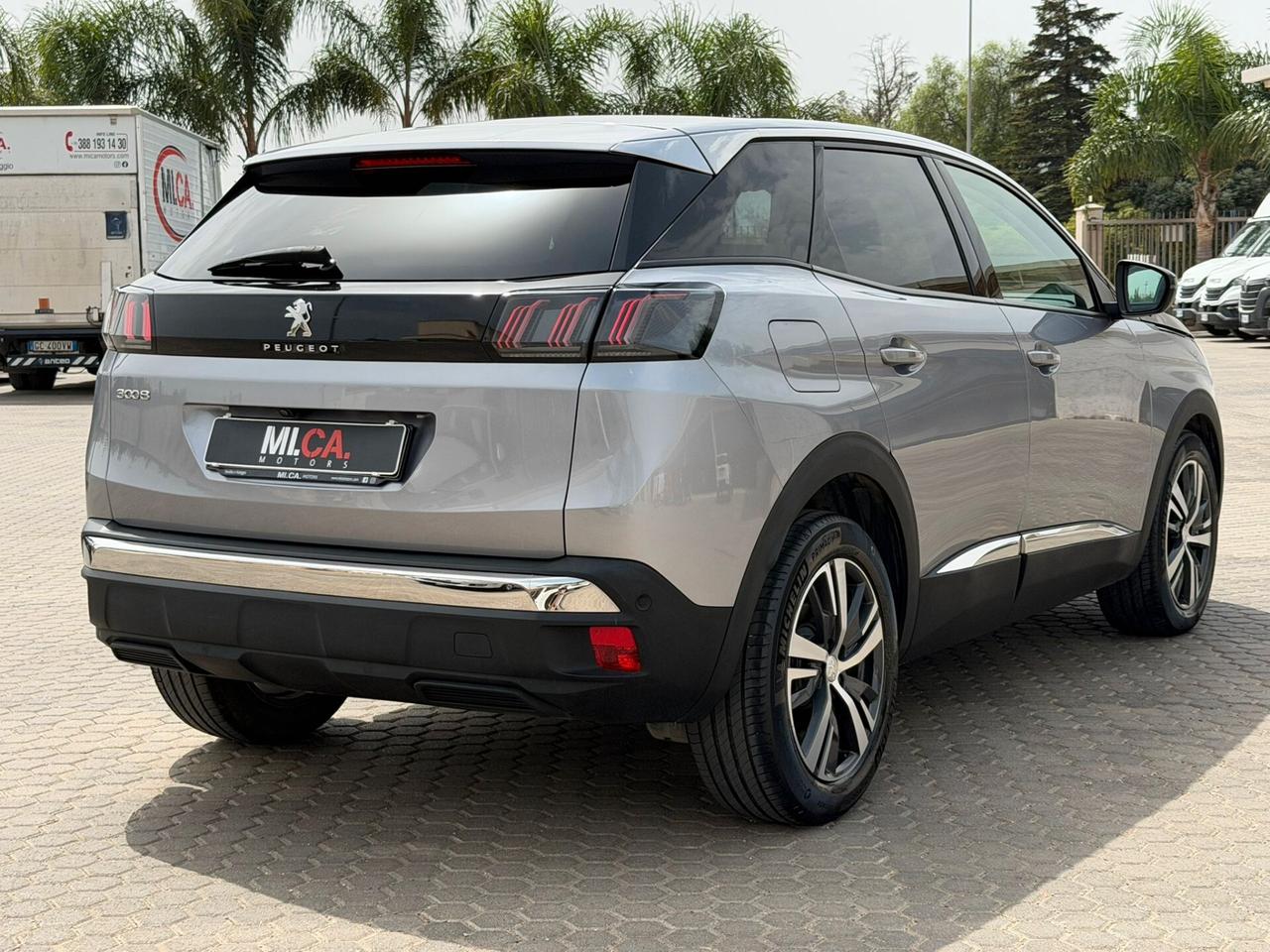 Peugeot 3008 BlueHDi 130 S&S EAT8 Allure