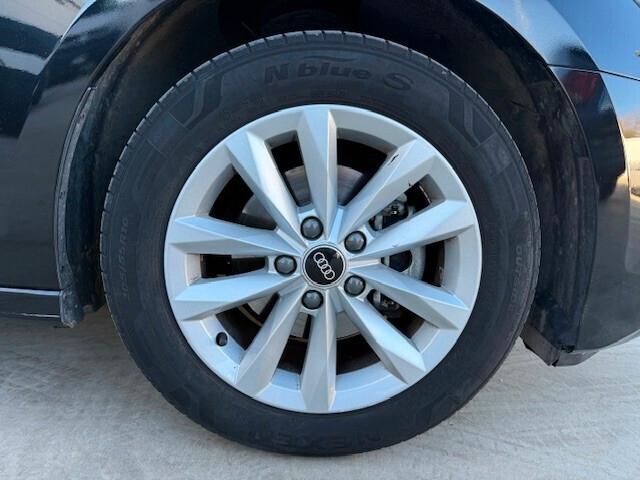 Audi A3 SPB 30 TFSI Business 2021