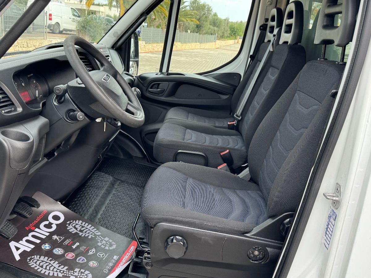 IVECO Daily 35C16 4.8m Lungo 160CV Centina e Telo Centinato