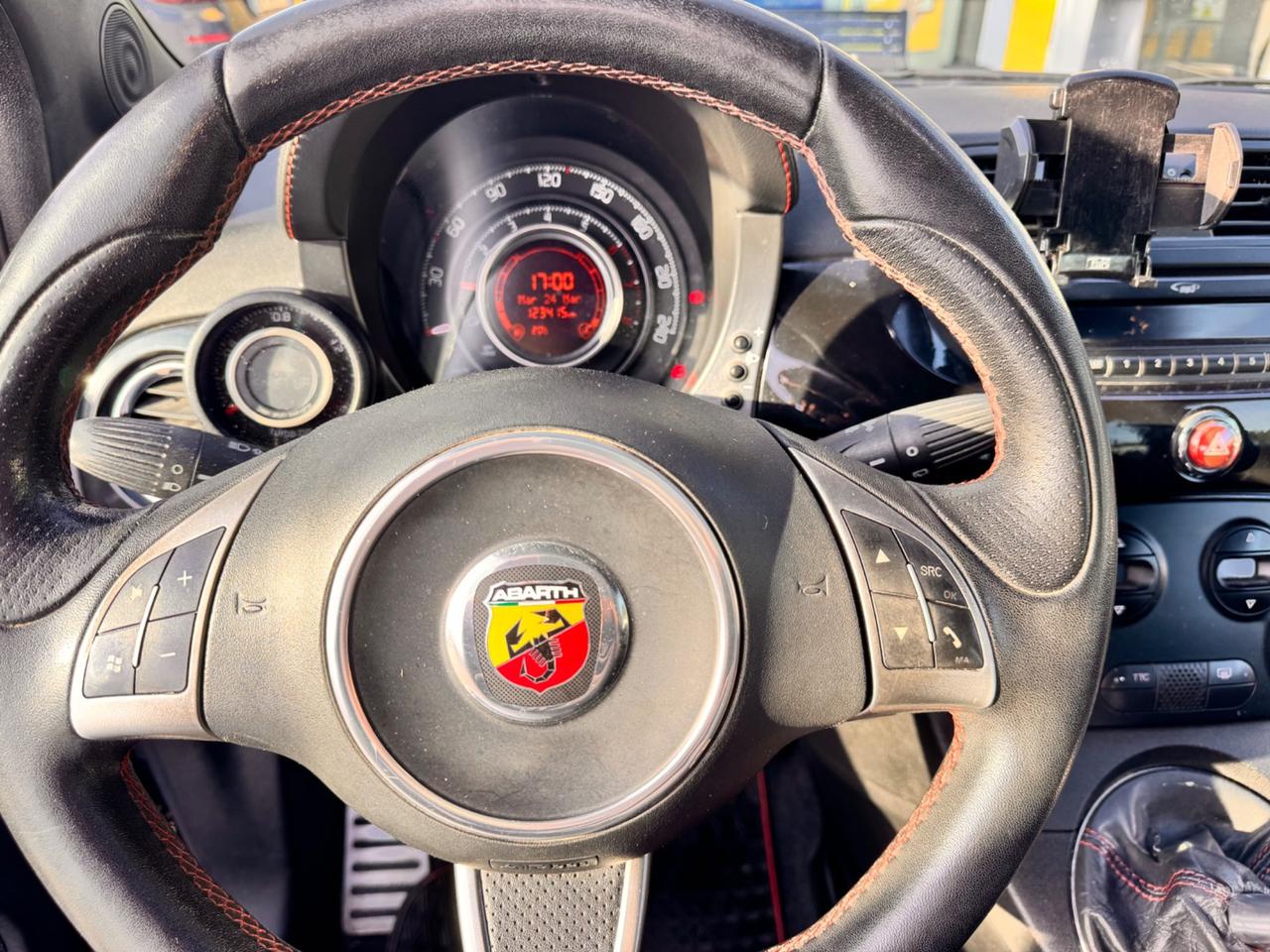 Abarth 500 1.4 Turbo T-Jet 2012